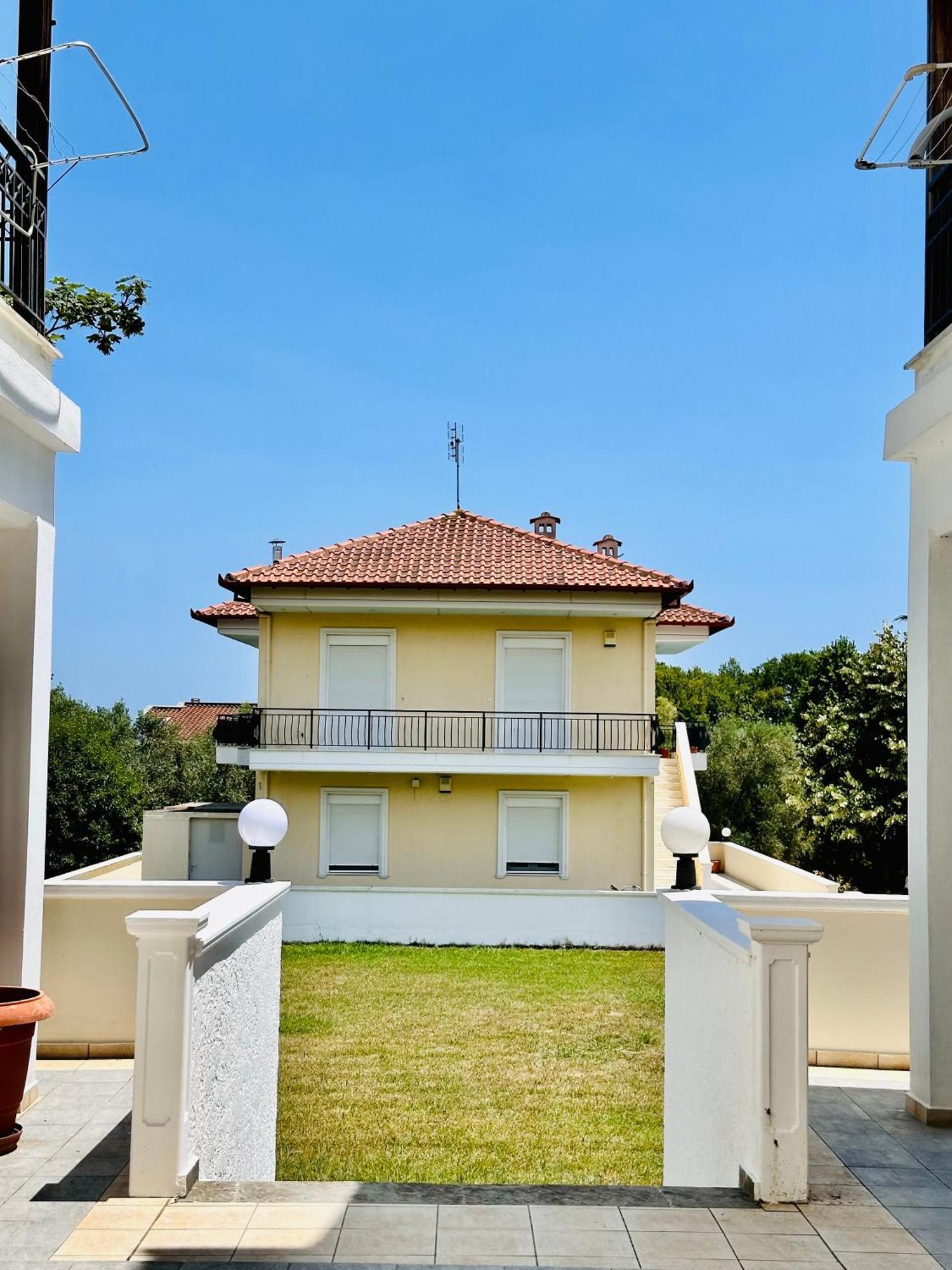 Apartment Dimeli 3 *